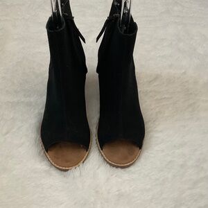 Tom’s Majorca Black Suede Peep Toe Booties - Size 7.5‎